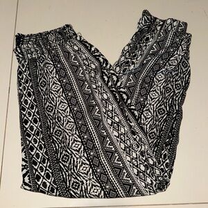 American Eagle Patterned Elastic Pants
